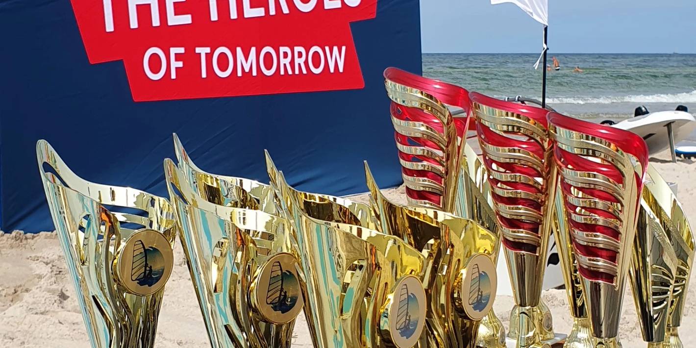 Equinor Puchar Małych Żagli kończy sezon windsurfingu w Łebie
